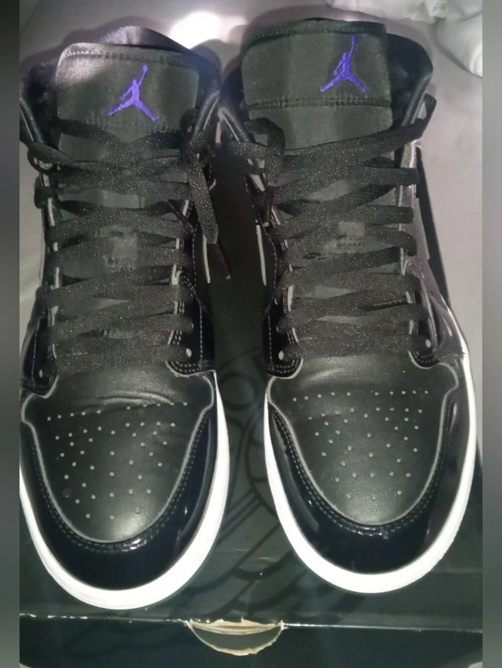 Jordan Men's Black & Dark Concord White
